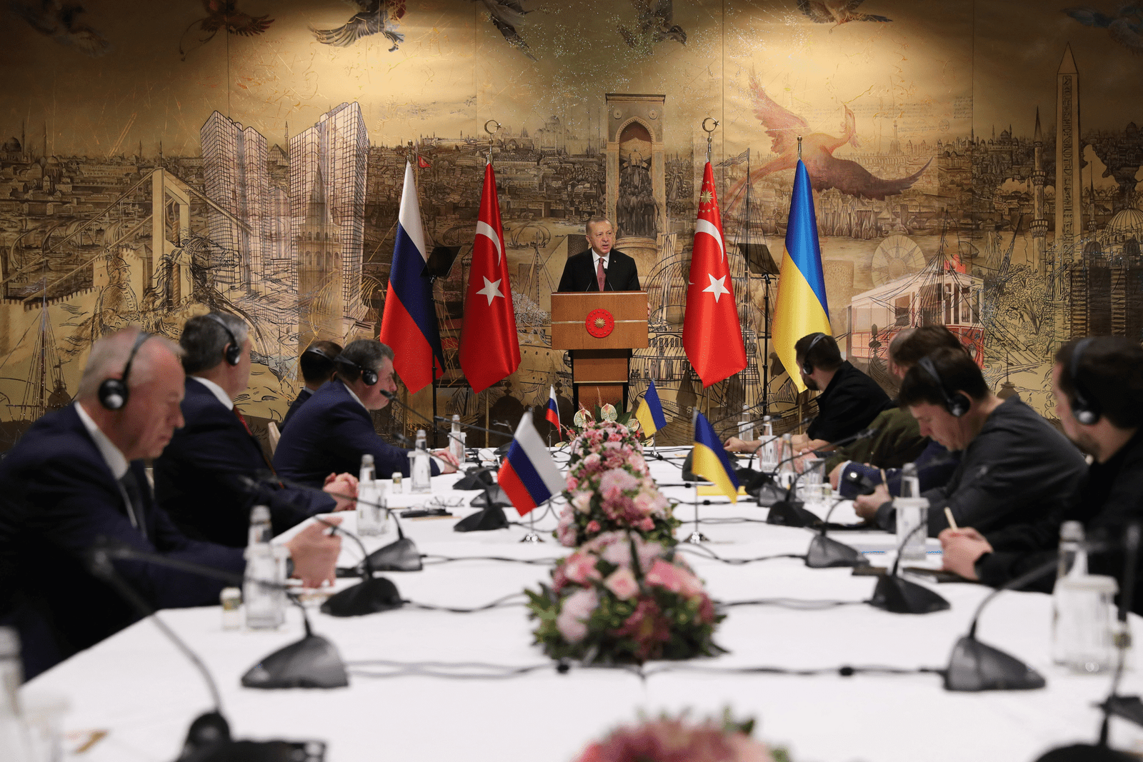 No Breakthrough in Ukraine-Russia Talks; Kyiv Urges Allies to Step Up