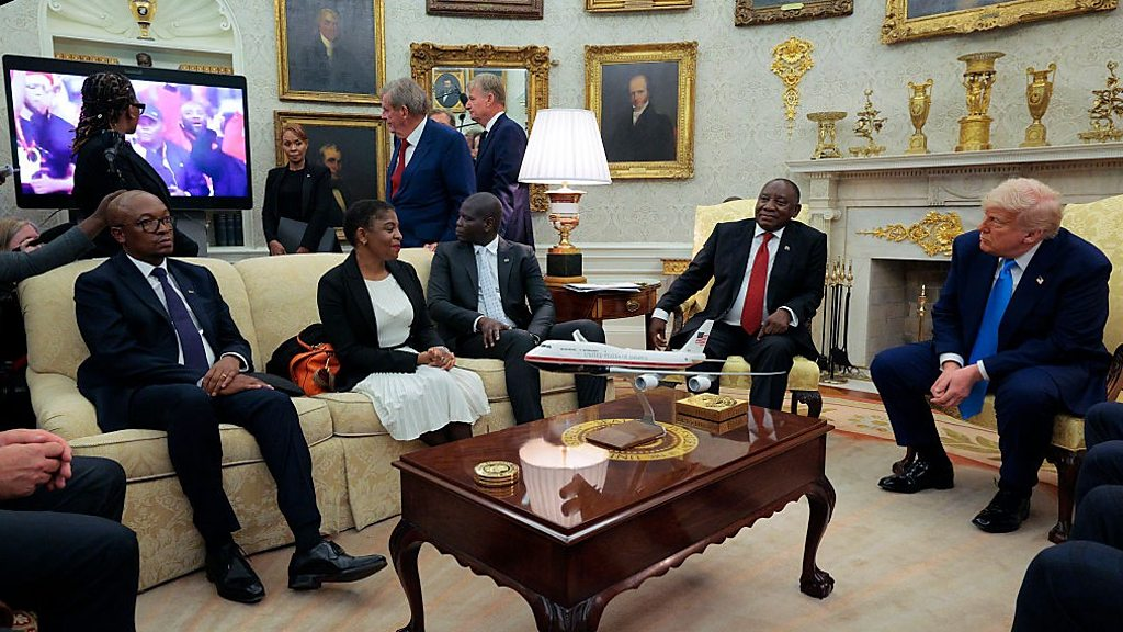 Trump Claims Afrikaners Are ‘Persecuted’ in Surprise Remark to South African President