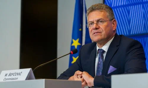 EU Urges 'Respect' After Trump Threatens 50% Tariffs