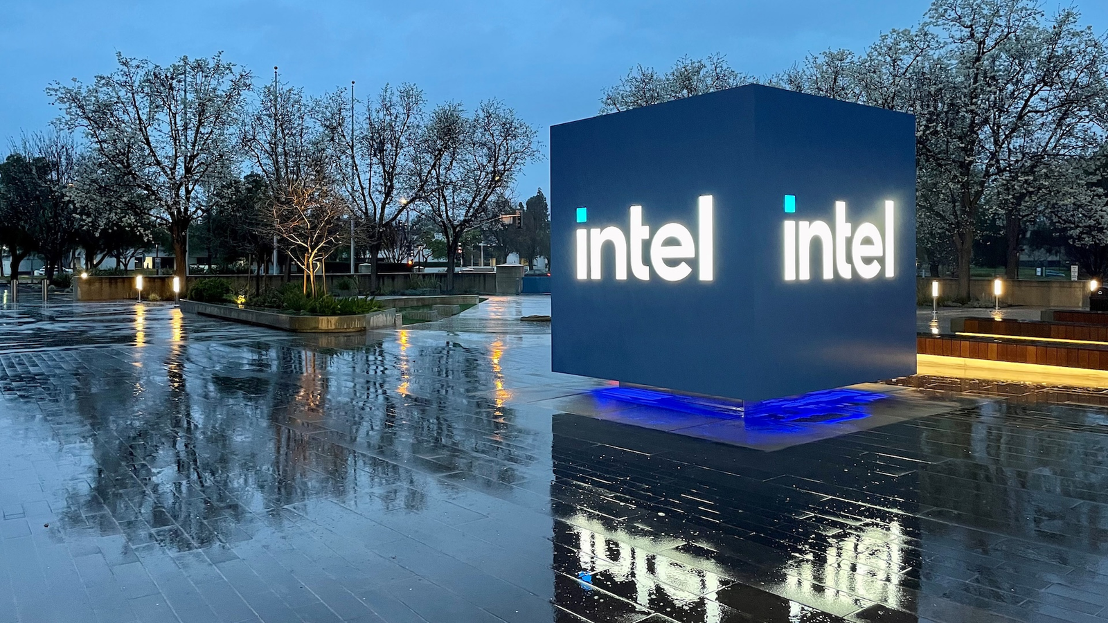Intel Lay Off 20% as Company Turns to AI and Accenture for Marketing