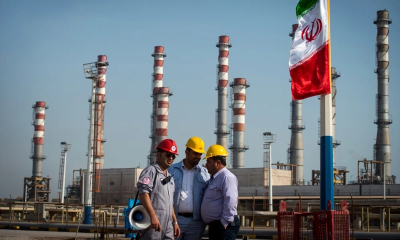 Fresh US Sanctions Target Iran Oil and Hezbollah